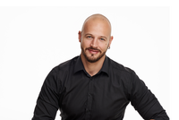 RIZ AG Cyrill Gerhard
